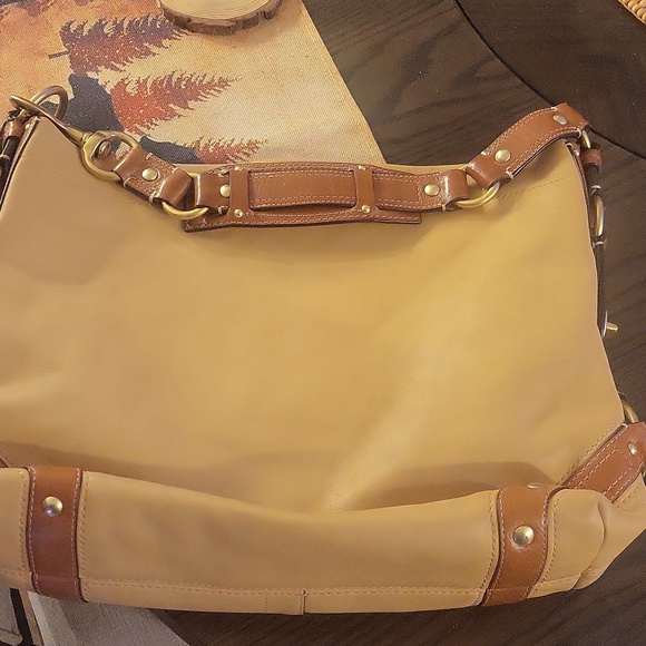 Coach Purse - Picture 5 of 8